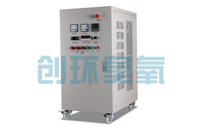 河北冬季养殖场密闭消毒双赢方案:臭氧发生器在工厂化水产与畜牧场景的安全应用